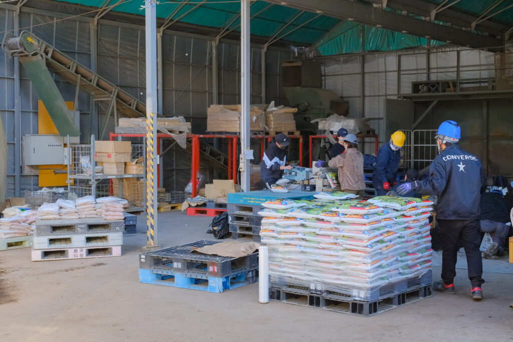 鹿沼興産　園芸　メーカー